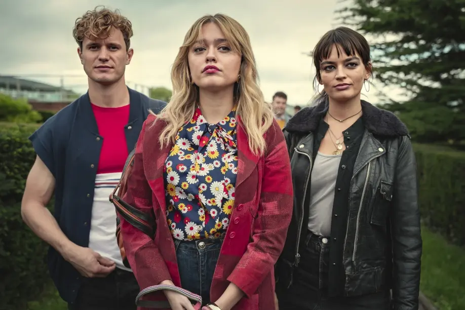 Maeve`s funny best friend Aimee, portrayed by Aimee Lou Wood, and the heartwarming lesbian couple Lilly (Tanya Reynolds) and Ola (Patricia Allison) all had their stories intertwined.